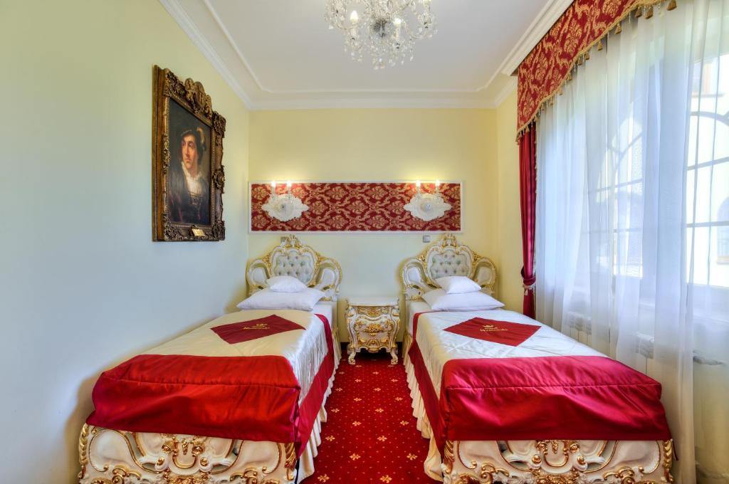 Hotel Krolewski Janów Lubelski Zimmer foto